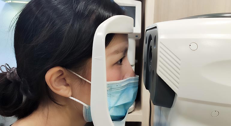 Image of patient taking eye exam